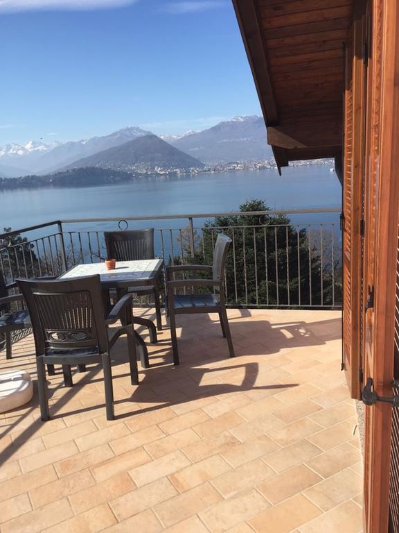 Ferienwohnung Apartment Laveno-Mombello Luaran gambar